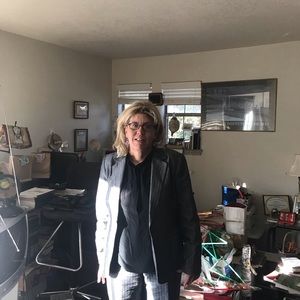 Meet your Posher, Jane